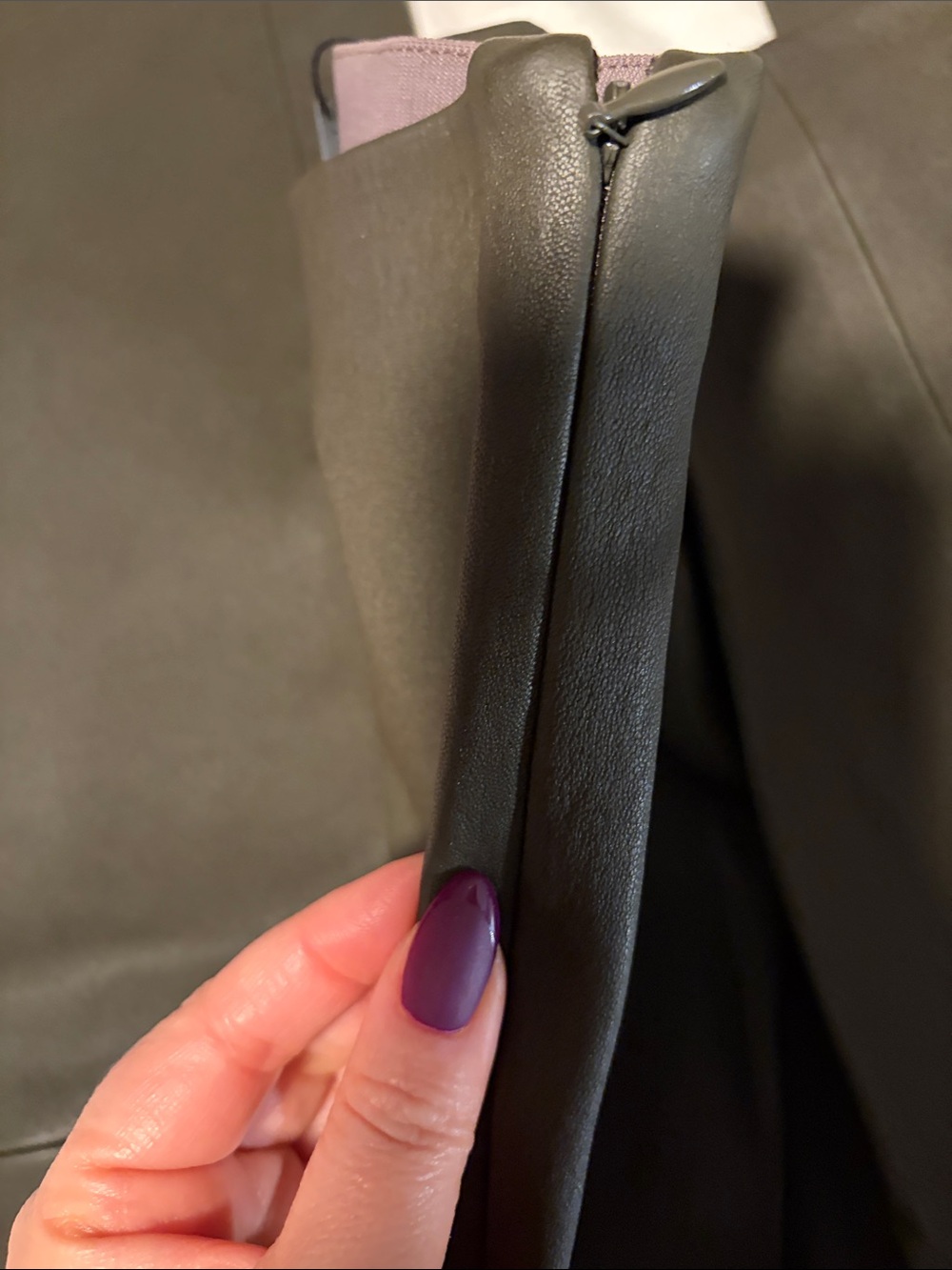 Theory Green Slate Leather Skinny Pants- 2 NWT - Picture 9 of 9